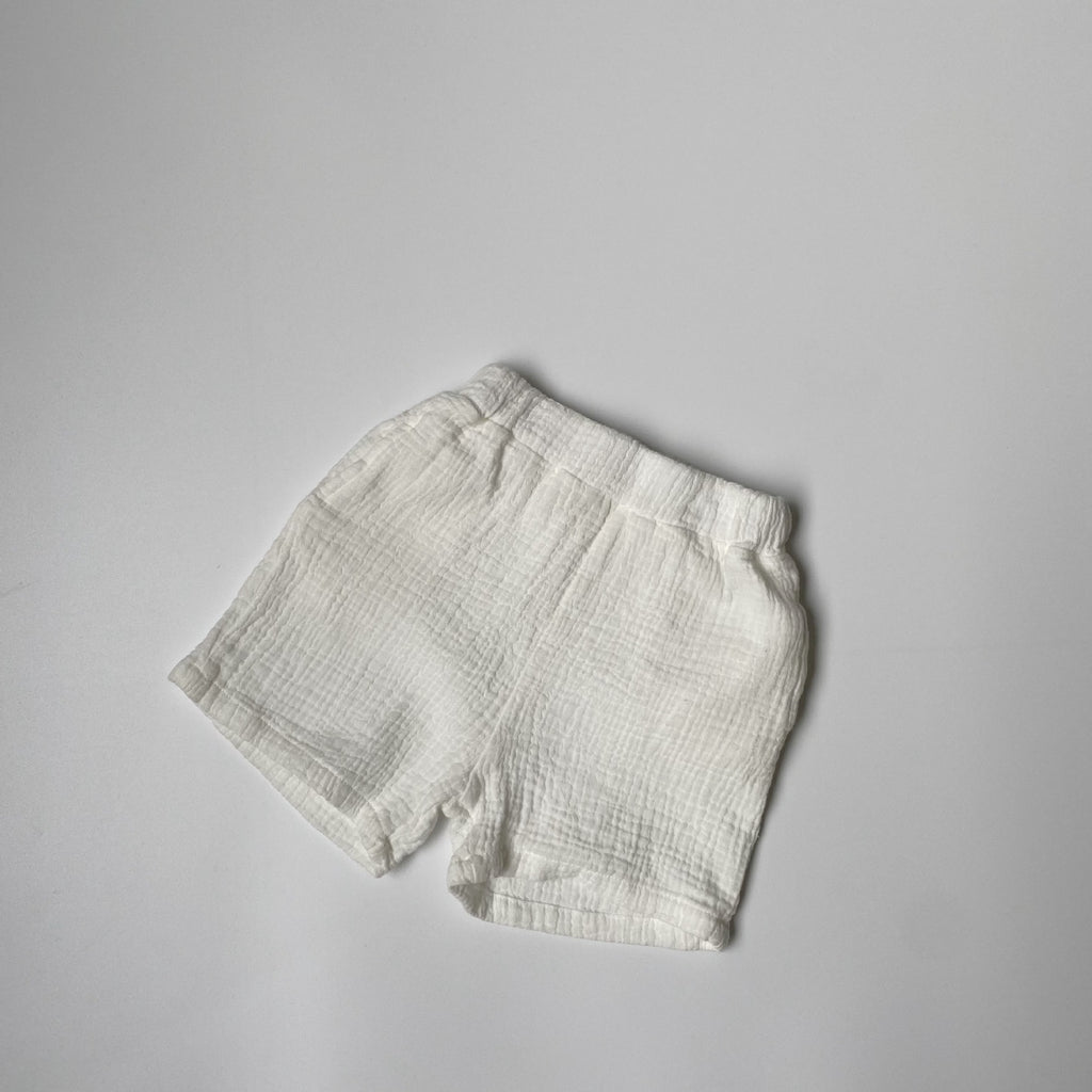 Cotton yarn side pocket shorts