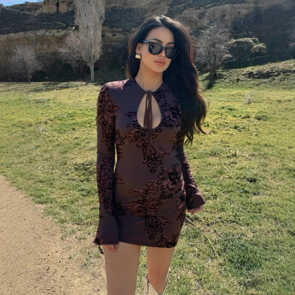 Long-sleeved Strapped Bodycon Party Dress – Nova Finds product photo 1