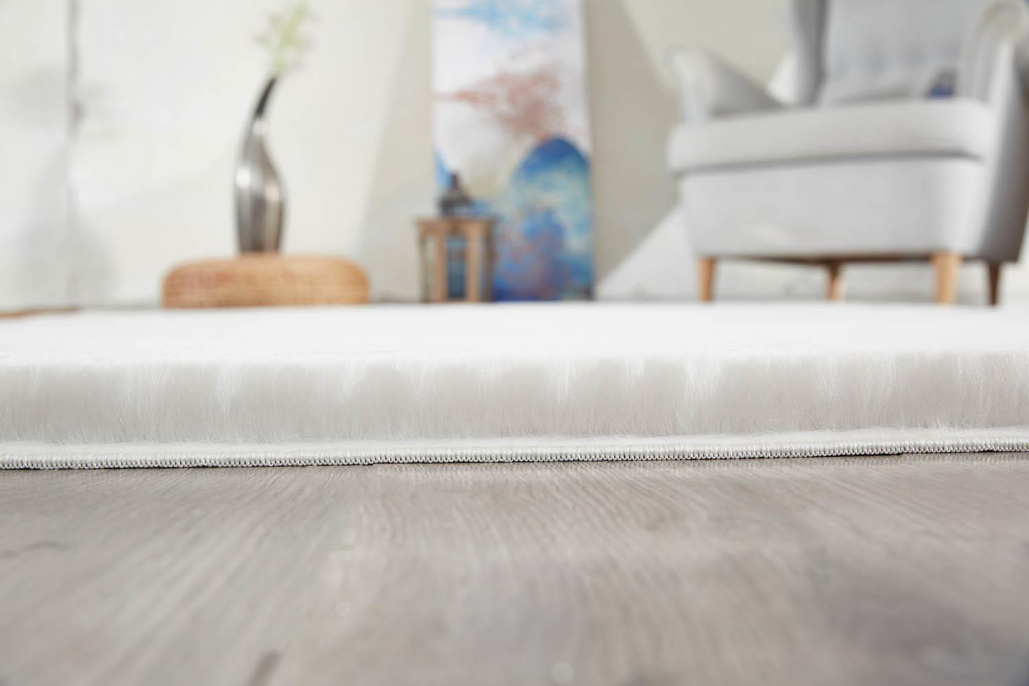 Jassrug Fur Carpet 60X120 Beige – Nova Finds product photo 2