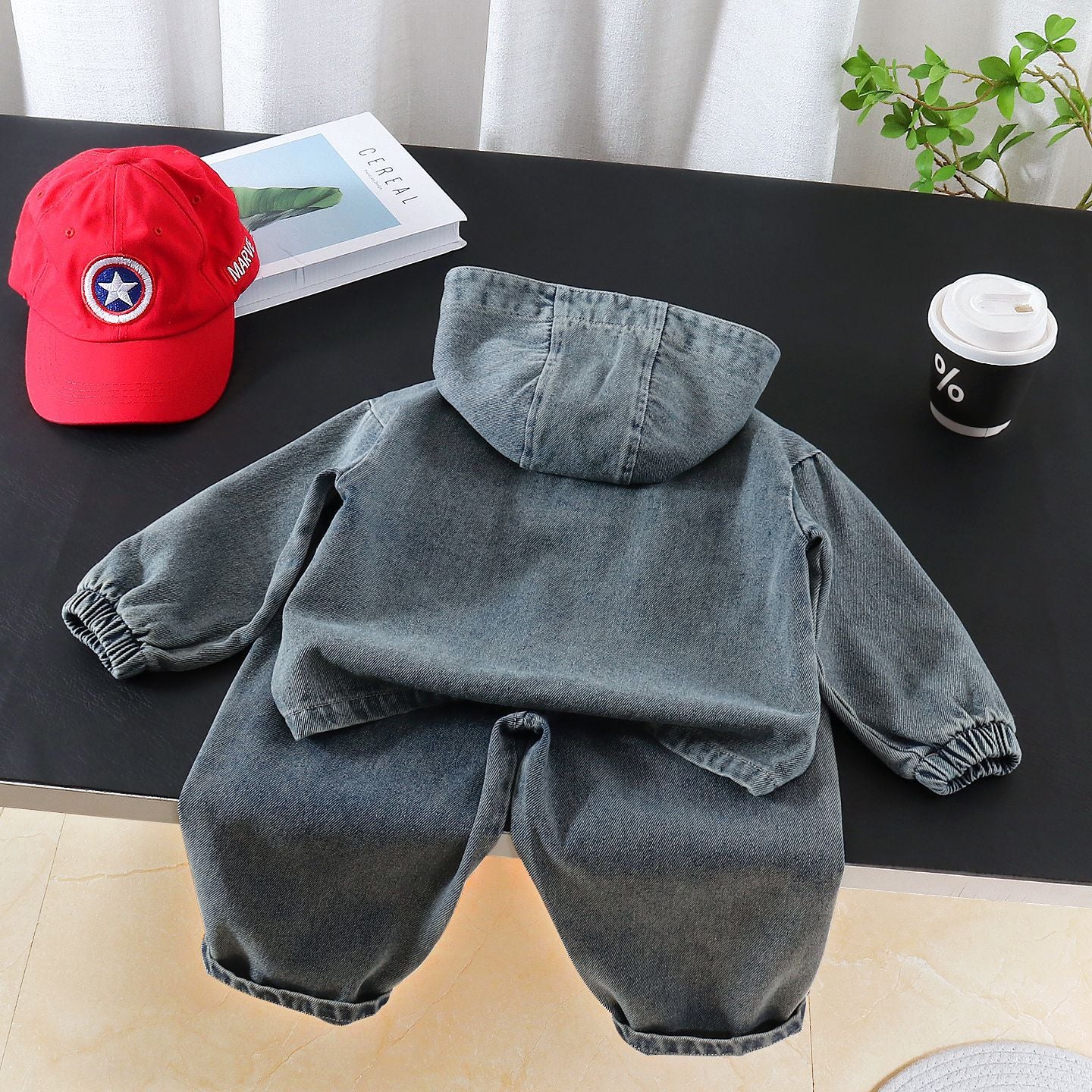 Solid color denim long sleeved two-piece set
