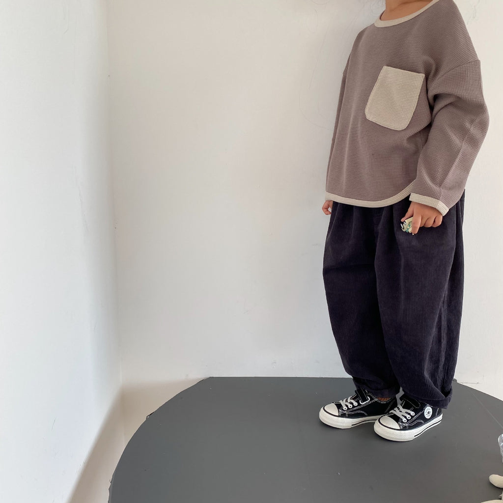 Large pocket contrasting hoodie