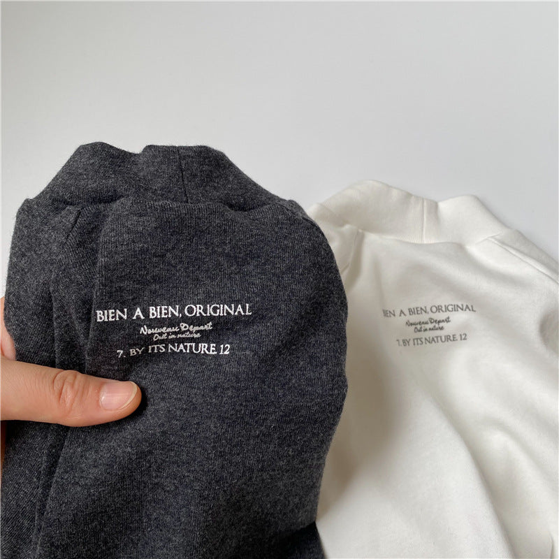 Children's back letter half high neck base shirt